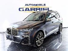 2022 BMW X7 M50i Premium Package