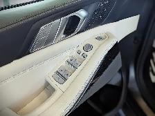 2022 BMW X7 M50i Premium Package - Photo 22
