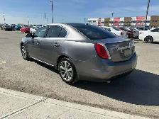 2011 Lincoln MKS AWD | Nav, Back Cam, Dual Sunroof - Photo 6