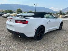 2017 Chevrolet Camaro - Photo 8
