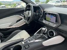 2017 Chevrolet Camaro - Photo 18