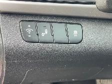 2017 Hyundai Elantra Limited - Photo 12