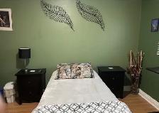 Room Available Immediately 5 Mins To Darlington OPG Plant - Photo 2