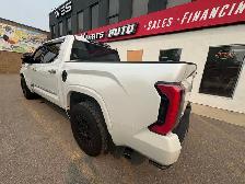 2023 Toyota Tundra 4x4 Crewmax Capstone Hybrid - Photo 9