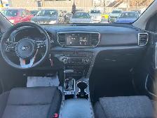 2021 Kia Sportage LX - Photo 7