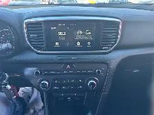 2021 Kia Sportage LX - Photo 8