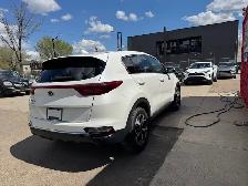 2021 Kia Sportage LX - Photo 15