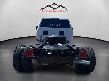 2026 Ram 5500 CAB CHASSIS LARAMIE DIESEL CREW CAB - Photo 4