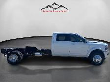 2026 Ram 5500 CAB CHASSIS LARAMIE DIESEL CREW CAB - Photo 6
