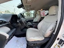 2022 Toyota Sienna LE - Photo 8