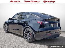 2023 Tesla Model Y PERFORMANCE | DUAL MOTOR | AWD | CLEAN CARFAX - Photo 4
