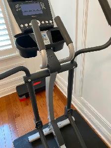 X1 Life fitness Elliptical - Photo 3