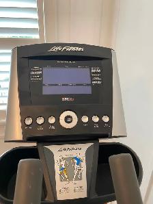 X1 Life fitness Elliptical - Photo 4