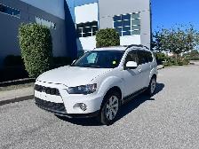 2013 Mitsubishi Outlander - Photo 2