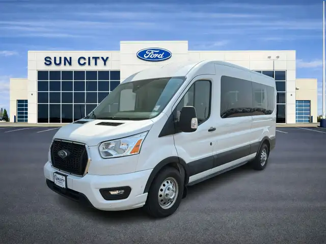 2022 Ford Transit Passenger Wagon XLT