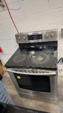 Stove - 30 Samsung 5.9 Cu. Ft. - Electric Range - SS