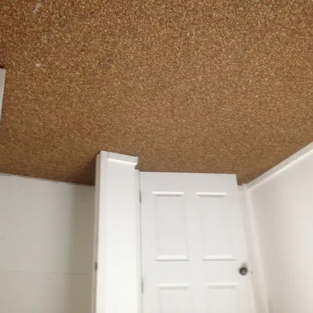 Weyburn downtown 2 bdrm apartment/wifi, power, water, heat incl