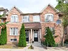 Junction-area gem with utilities   ensuite laundry included! - Photo 8