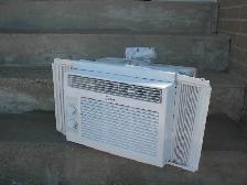 5000 BTU Window Air Conditioner, Like New - Photo 3