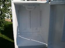 Whirlpool EB9FVBXWQ Bottom Freezer Refrigerator