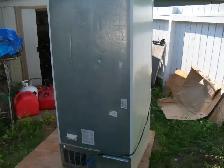 Whirlpool EB9FVBXWQ Bottom Freezer Refrigerator - Photo 5