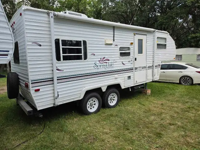 2000 keystone springdale camper