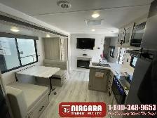 2025 EAST TO WEST DELLA TERRA 241BH Travel Trailer - Photo 8