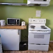 Furnished Large bachelor- all utilities included-pet friendly - Photo 7