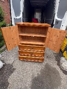 Free delivery used Oak Wood Dresser / Chest of Drawers - Photo 7