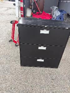 Free delivery used Black 3-Drawer Filing Cabinet - Photo 4
