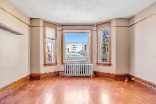 Downtown 3 bedroom in heritage building - Photo 4