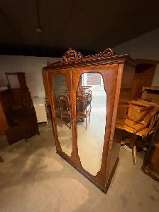 Free delivery used antique Vintage  Armoire  Mirrored Doors - Photo 4