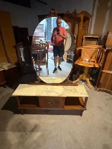 Free delivery used Antique Vanity Table with Mirror - Photo 4
