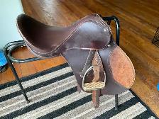 English saddle