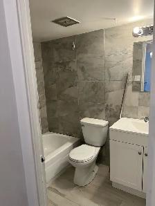 4 1/2 Longueuil métro, arrière-cour et entrée laveuse-sécheuse - Photo 3