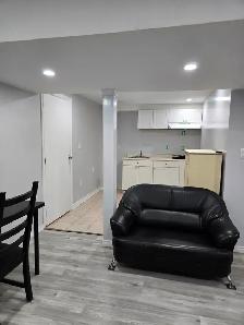 Beautiful, Pvt.AC Studio Basement for Rent in Markham-Males only - Photo 4