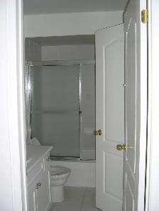 Room for Rent near York University for Ladies - Photo 5