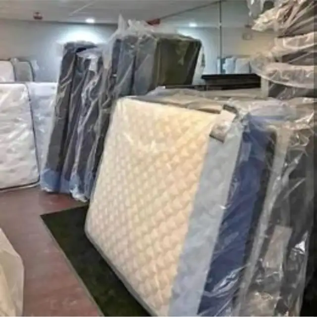 Mattress / Twin Mattress : Queen Mattress / King Mattress