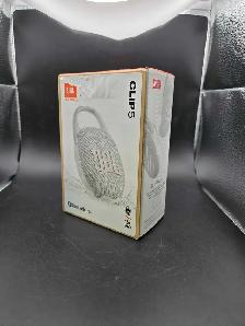 NEW JBL Clip 5 Bluetooth Speaker