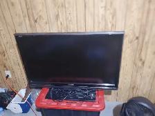 (((42' SHARP FLAT-SCREENTV)))