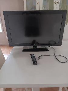 LG 32' Flatscreen Television