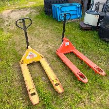 PALLET JACKS - Photo 3