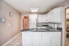 4 BEDROOM - 3 BATHROOM | DETACHED HOUSE – BRAMPTON - Photo 3
