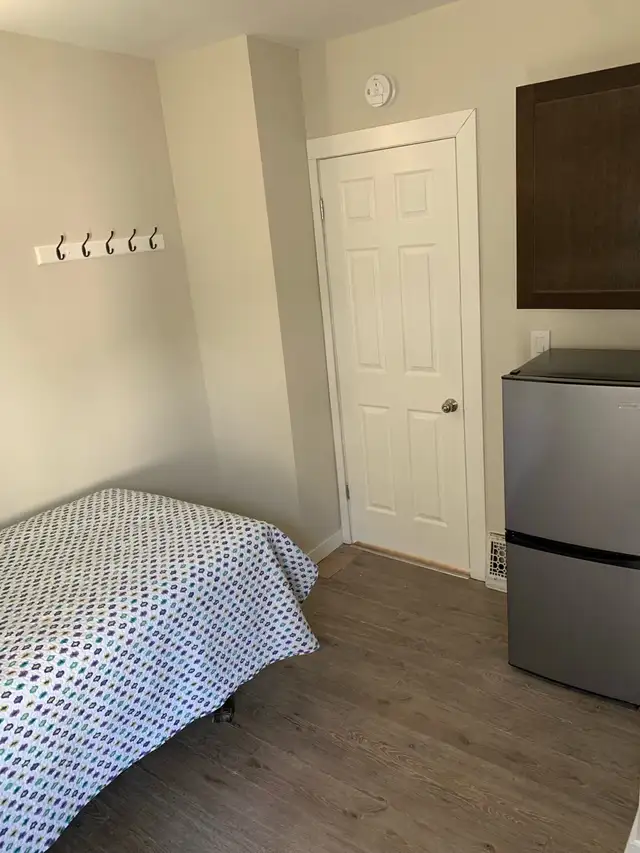 Furnished room near HSC