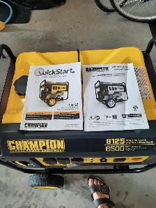 CHAMPION  GENERATOR ( LIKE NEW ) 8125/6500 - Photo 4