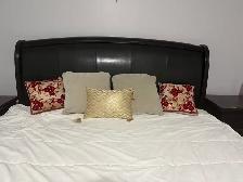 Beautiful wood king bed set - Photo 2