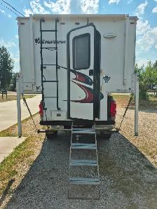 2015 Adventurer 80RB Truck Camper - Photo 4