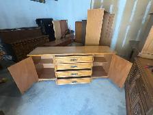 Free delivery used Vintage Oak dresser Buffet - Photo 6