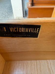 Free delivery used Victorian-style Armoire with Drawers - Photo 4