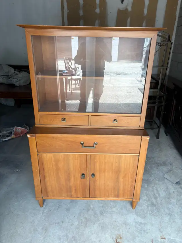 Free delivery antique Vintage Wooden China Cabinet (1950-1960)